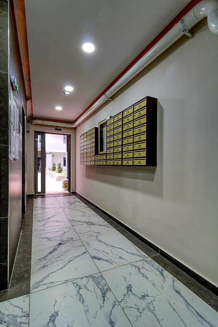 Luxury Apartament Bukares Bagian luar foto